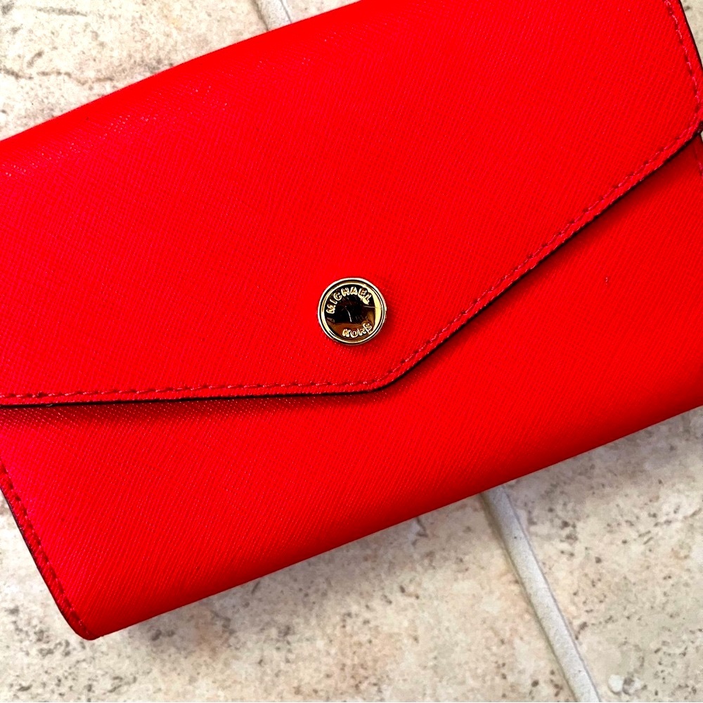 Michael Kors Cherry Red Mini Crossbody Bag with Gold Chain Everyday Casual Purse - Picture 5 of 12